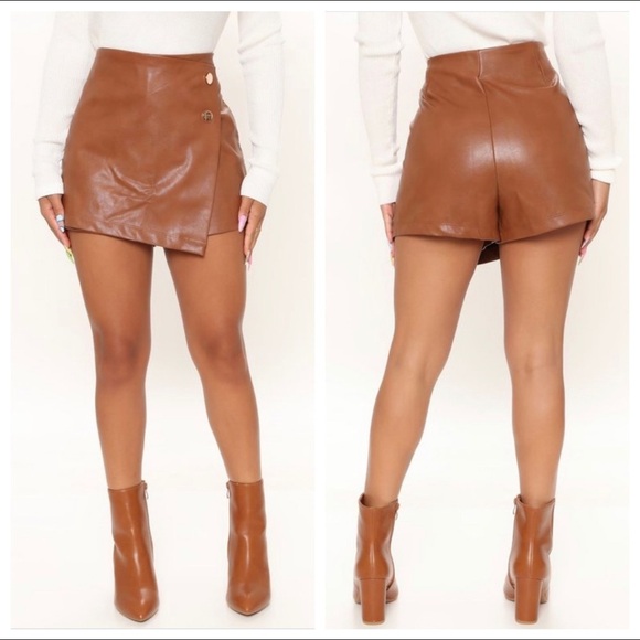 NEW TRENDY DUSTY BLUSH BUTTON FRONT FAUX LEATHER SKORT - Picture 13 of 17